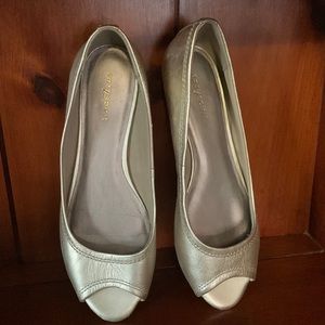 Easy Spirit Peep Toe Flats